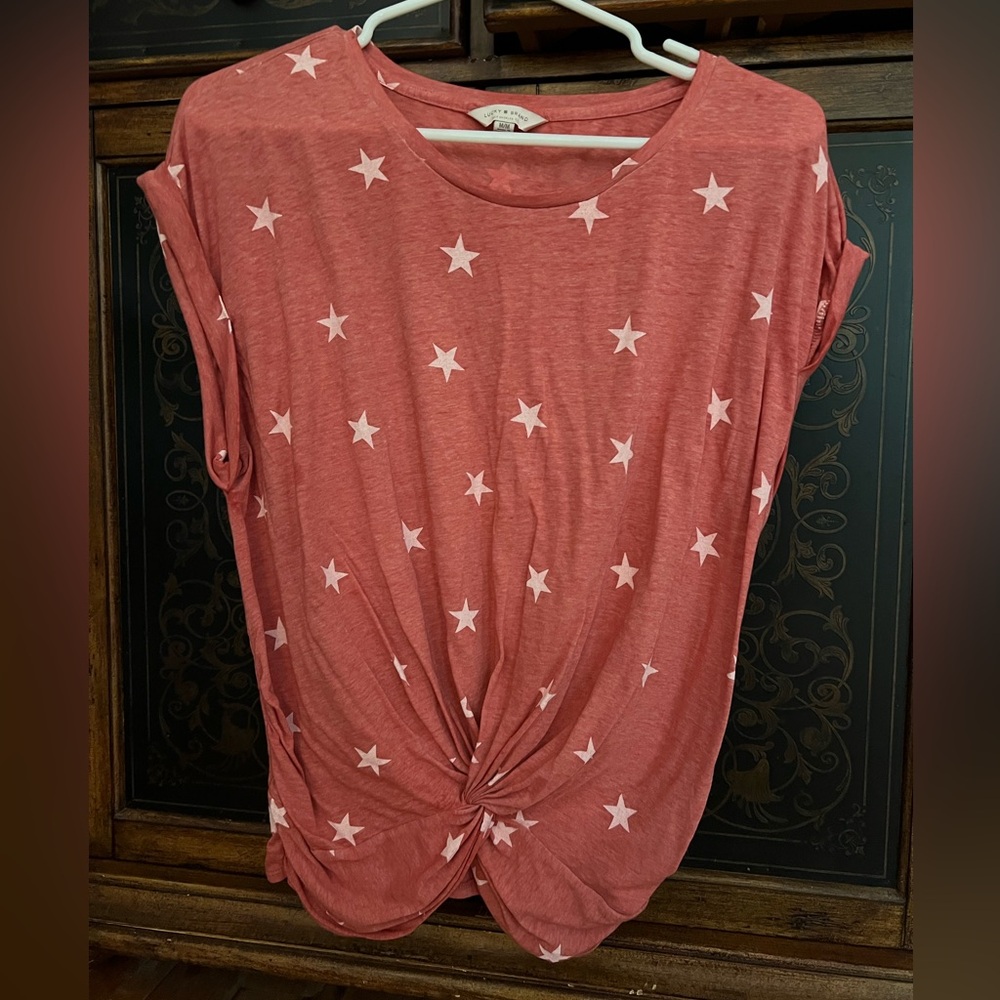 Star-Print Twist Front Top - Dusty Rose